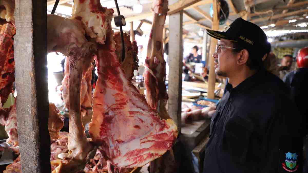 Jelang Ramadan, Wabup Garut Cek Harga Sembako di Pasar Guntur