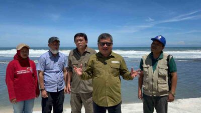 Jelang Libur Lebaran, Bupati Rudy Monitoring Pariwisata Pantai di Garut Selatan