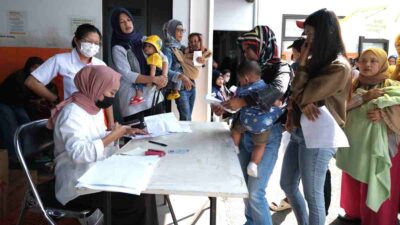 Bapanas Salurkan Bantuan bagi Balita Stunting di Garut